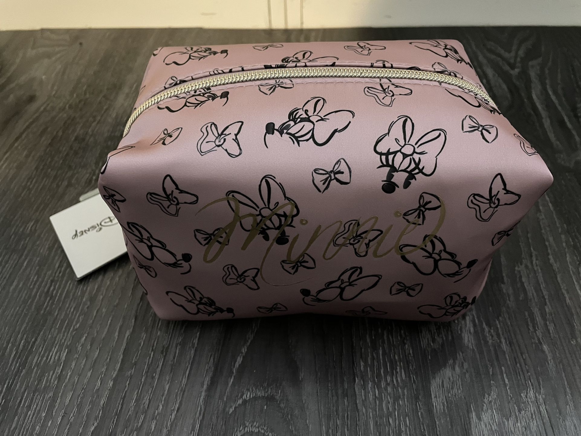 NWT Minnie Makeup Bag