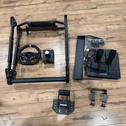 MOZA  R5  Racing Sim Bundle WITH TrackRacer Stand
