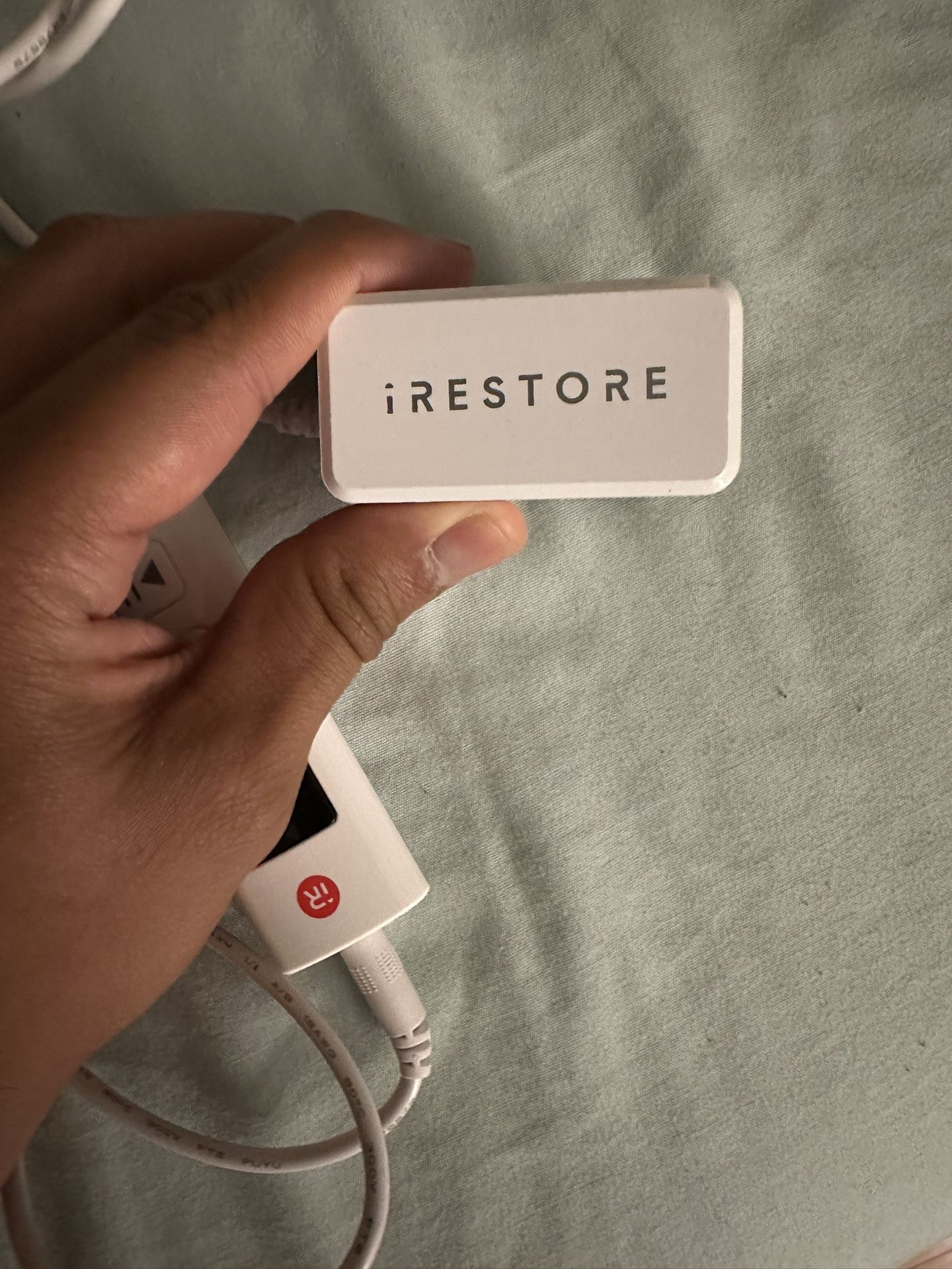iRestore Essential Laser Hair Growth System Pre-owned