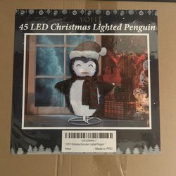 Christmas Penguin 