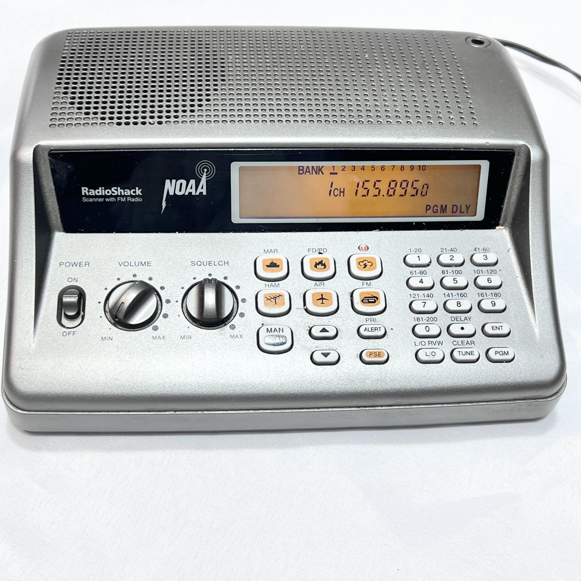 Vintage Radio Shack PRO-405 Desktop Scanner Antenna 200 Channels Analog Police
