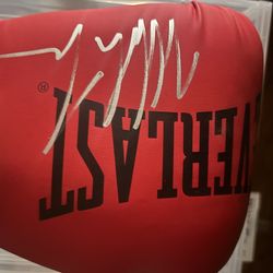 MIKE TYSON SIGNED AUTOGRAPHED EVERLAST ELITE LEFT  BOXING GLOVE  BIOPIC+PROOF