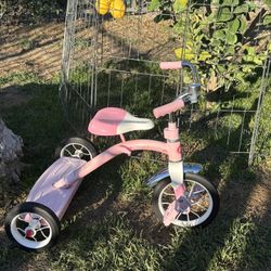 RADIO FLYER TRICYCLE 