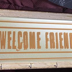 Vintage Mirror Welcome Sign With Hooks