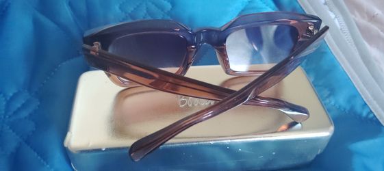 Sunglasses  women's