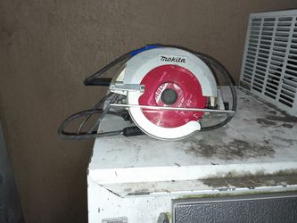 Makita Skil Saw