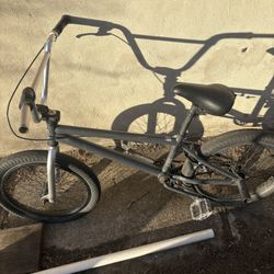 Mongoose Bmx Needs Crank Bearing And Love Best Offer 