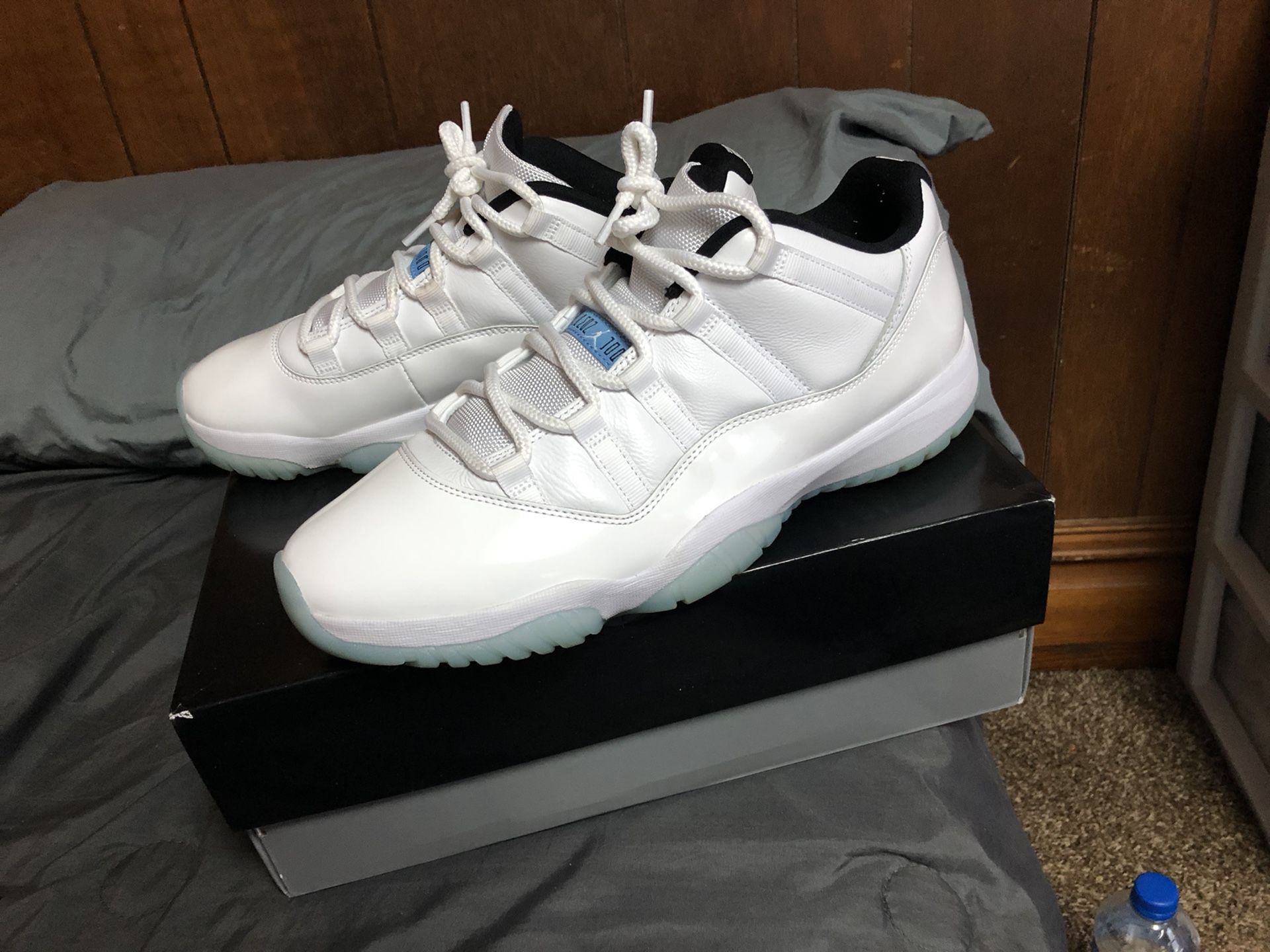 Jordan 11 Low
