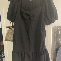 Black Short Puffed Sleeve Dress