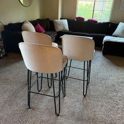 3 bar stools