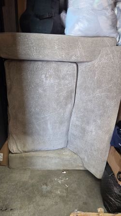 Couch and love seat qith ottoman
