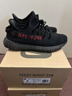 Yeezy V2 Bred