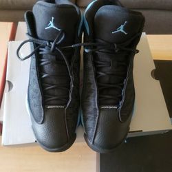 Jordan retro 13 varsity blue size 13 $200 OBO !