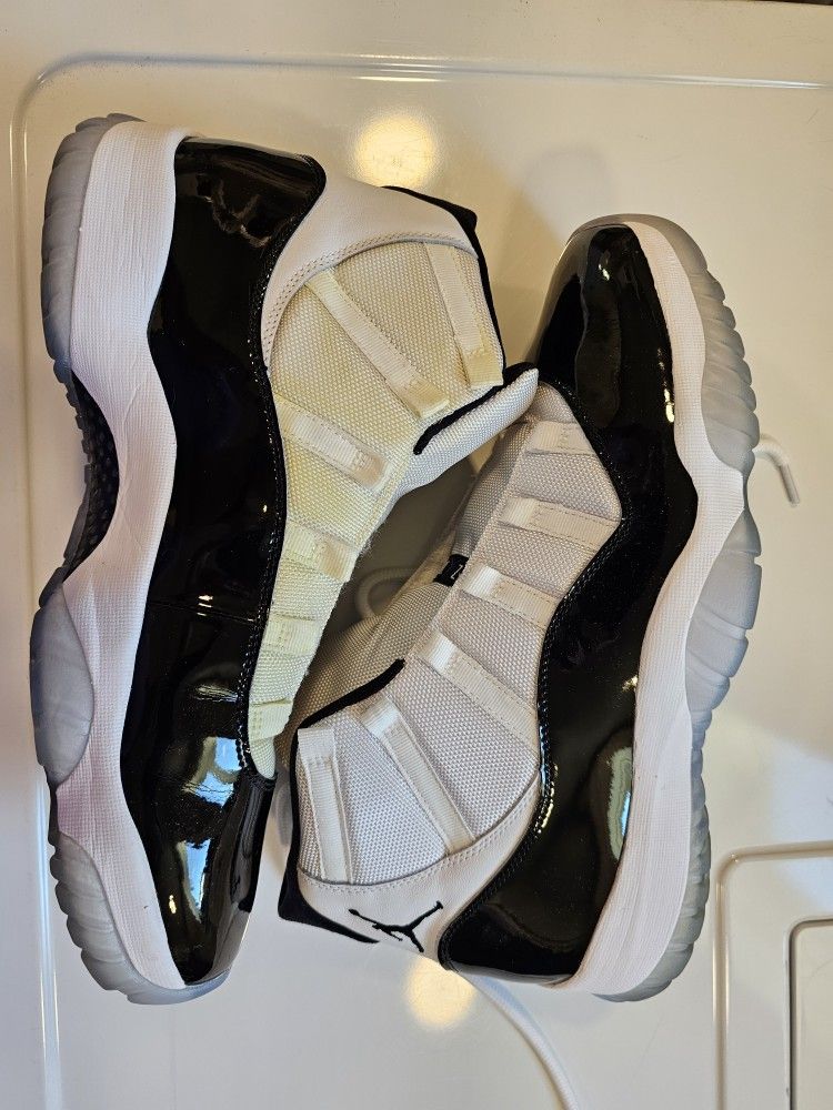 Jordan 11 Concord (2018) Size 13