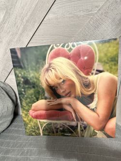 Short n Sweet vinyl