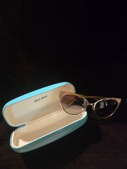 Cat-Eye Sunglasses with Case
