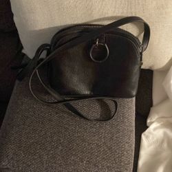 Black Crossbody 