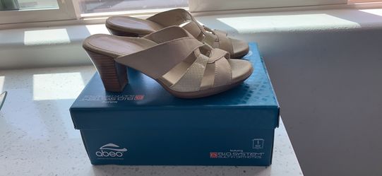 ABEO orthopedic heel sandals