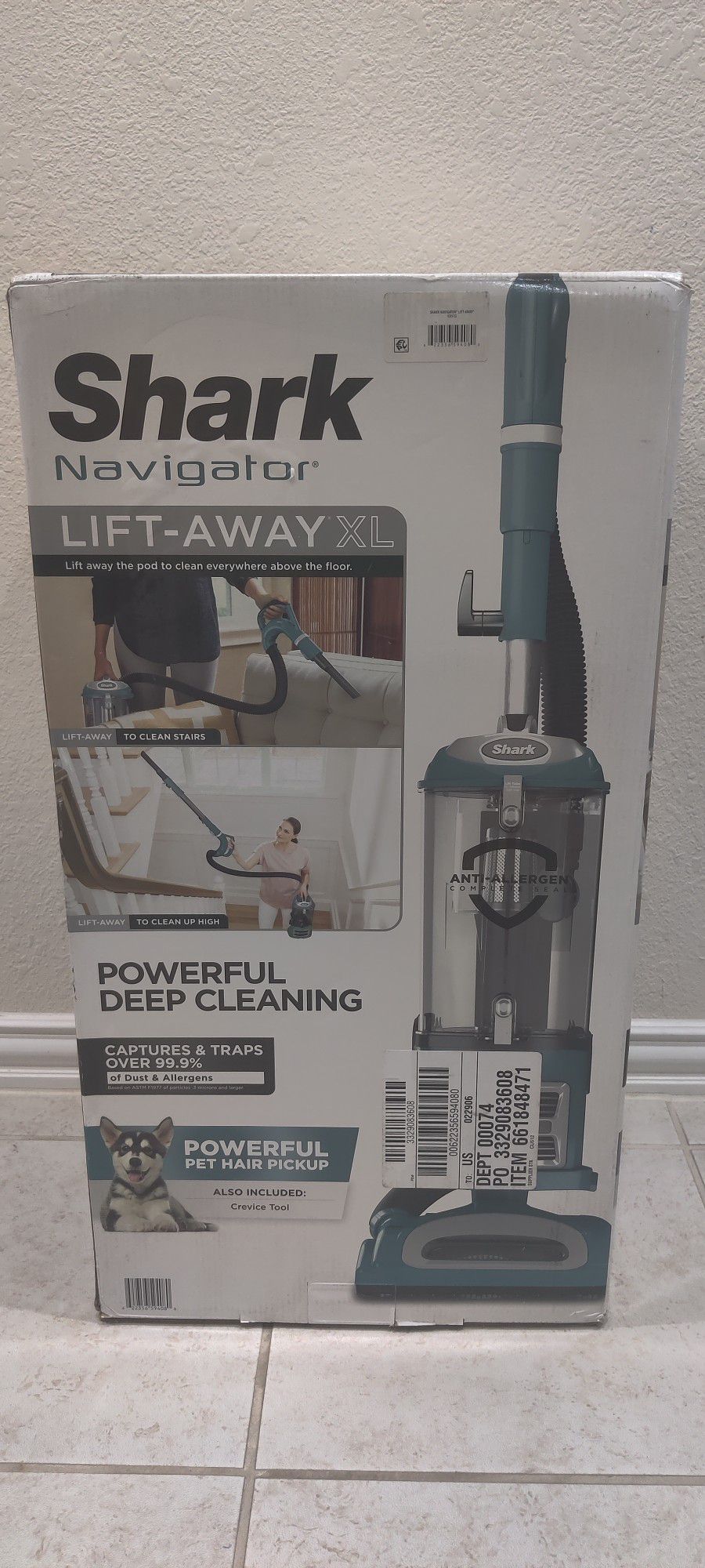 Shark Navigator Lift-Away XL Multisurface Upright Vacuum Cleaner - New