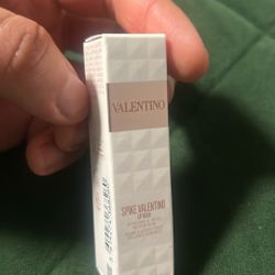 Valentino - Spike Valentino Lip Balm In Color Extra Pink 