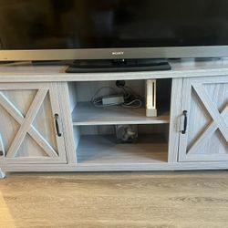Gray Television Console