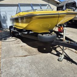 1976 Bell Tahiti Tri Hull