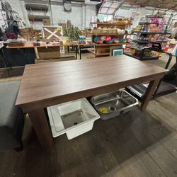Solid Wood Dinning Room Table 