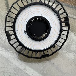 200 W LED High Bay Light