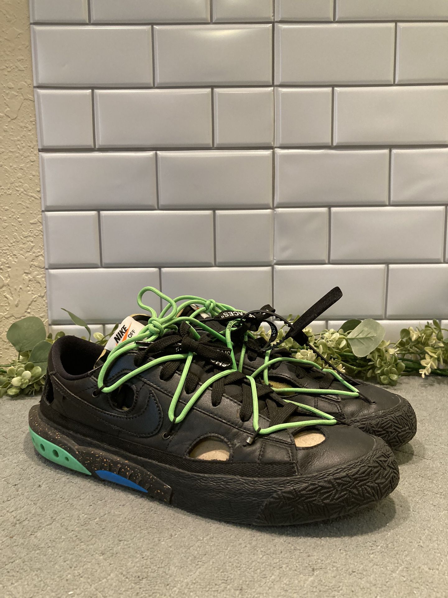 Nike Off-White Blazer Low "Black Electro Green" Sneakers Size 12 Men's