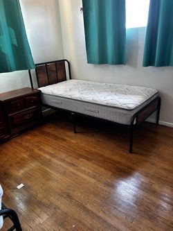 Twin bed frame and mattress set
