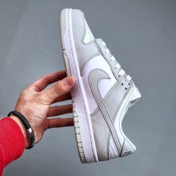 Nike Dunk Low Photon Dust 31