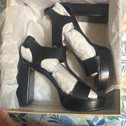 Brand new Michael Kors heels