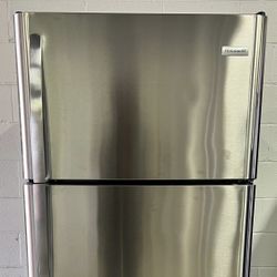Stainless Steel Refrigerator Fridge With Freezer With Delivery Frigidaire Brand 