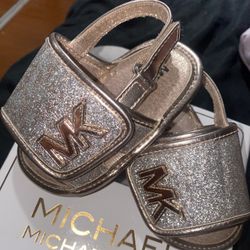 MICHAEL KORS