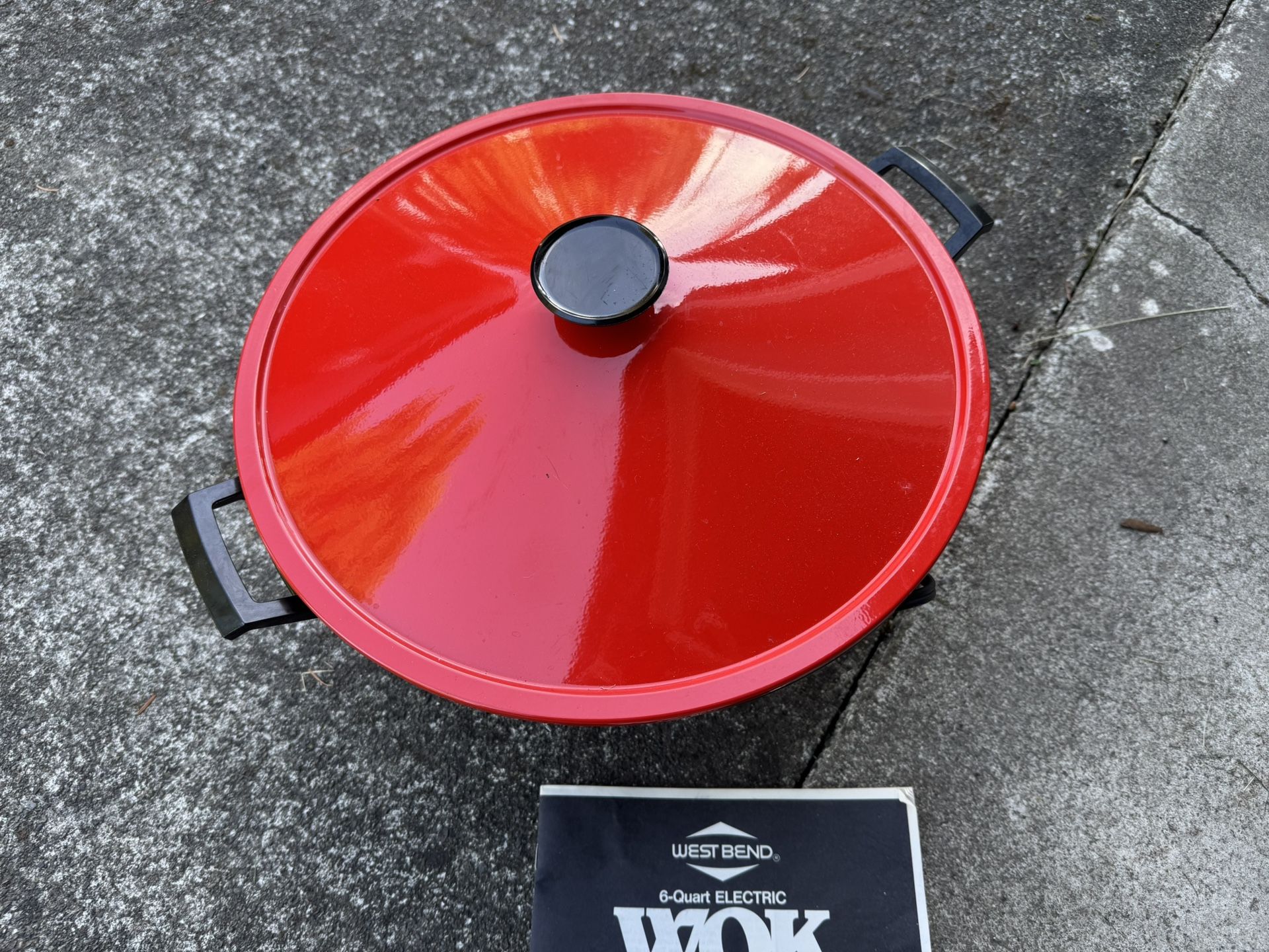 West Bend 6 Quart Electric Wok