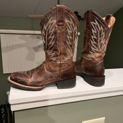 Women’s Cowgirl boots