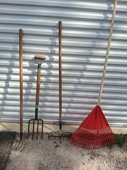 Yard tools
