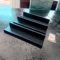Black Floating Shelves (Set of 3)