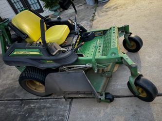 John Deere zero turn