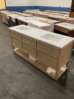 72” Grey Oak Solid Wood Bathroom Vanity with Marble Top (V216)