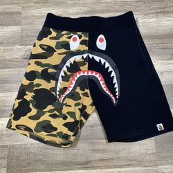 Bape Shorts Size M (price Is Firm)