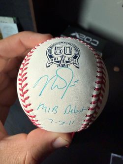 Mike trout Signed baseball MLB
