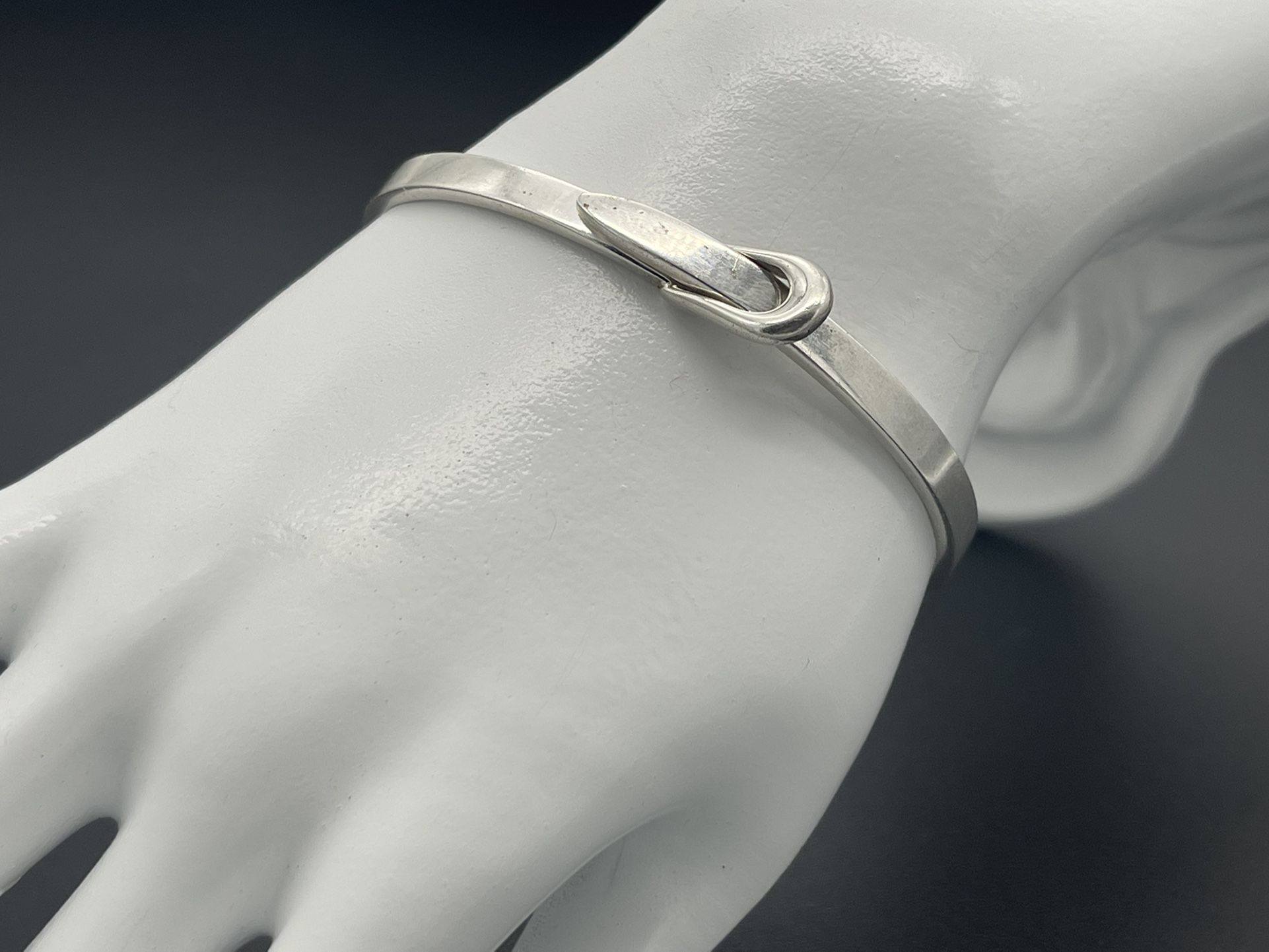 VINTAGE ITALY STERLING SILVER 925 BELT BUCKLE BANGLE BRACELET 20g