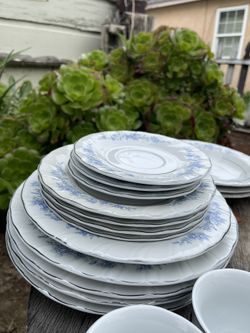 FINE CHINA SETS (2)