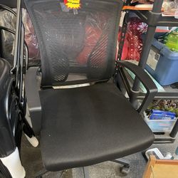 Office Desk Chair New Assembled 