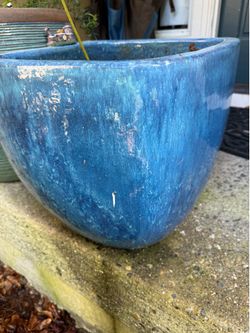 Ceramic pot