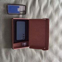 Samsung Galaxy S22 smartphone