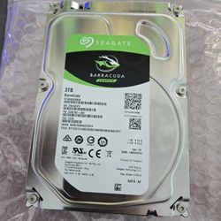 Seagate Barracuda Internal 3TB SATA Hard Drive ST3000DM008