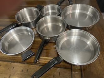 Royal Prestigie Pans