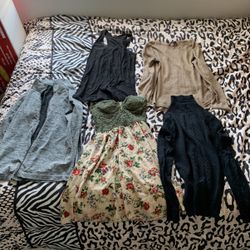 Size Small Women Clothes Bundle $5